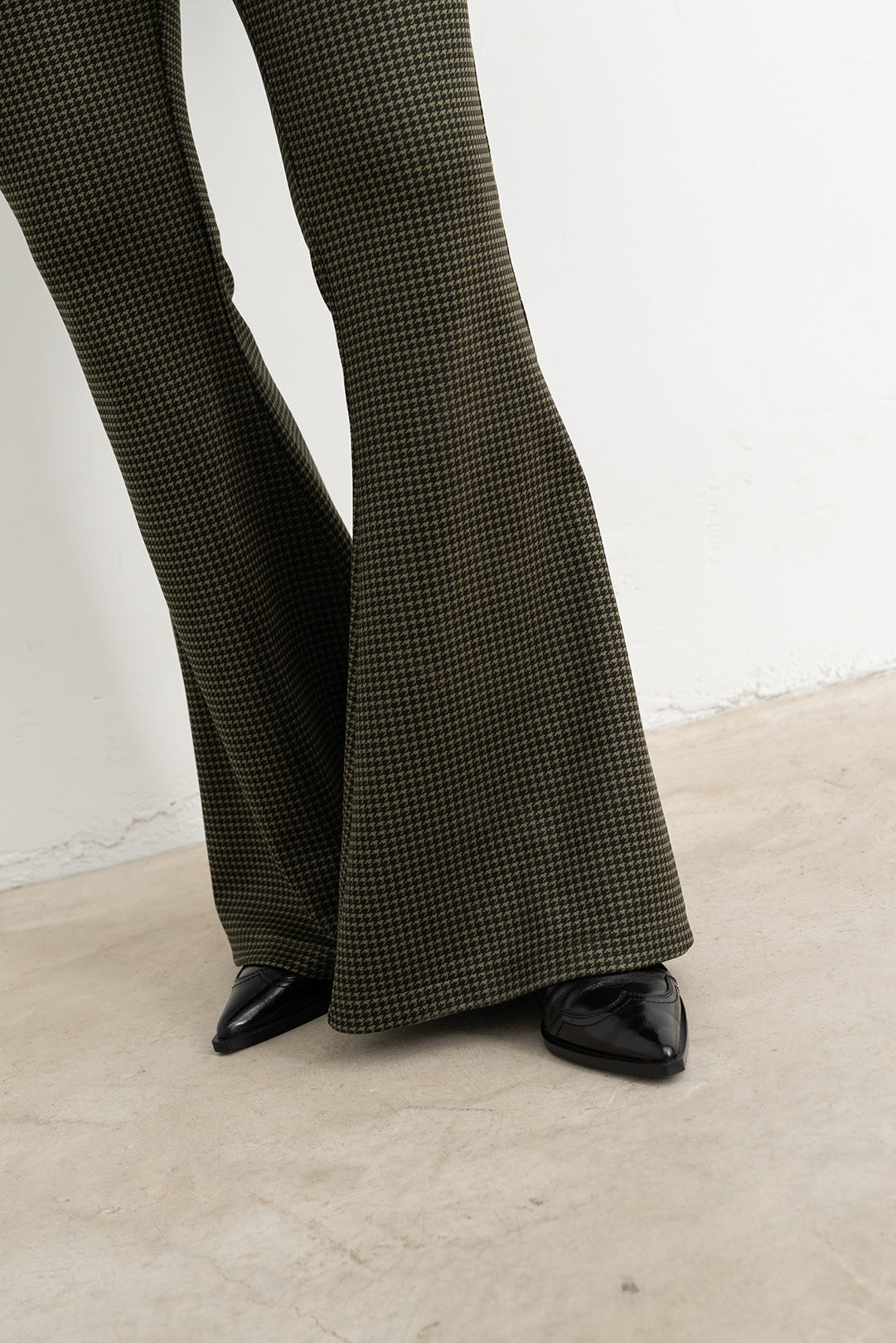 Harrison Green Pants